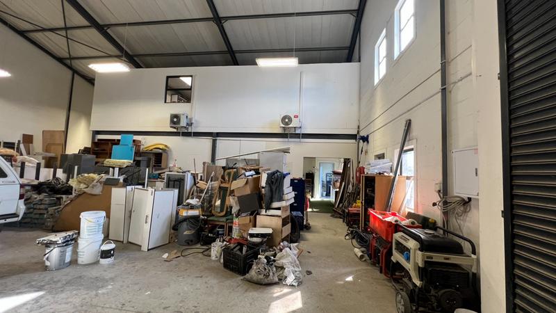 To Let commercial Property for Rent in Rivergate Western Cape